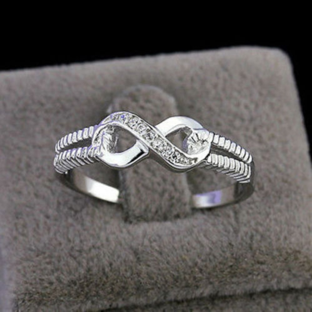Infinity Silver Ring with Zirconia  Size 7